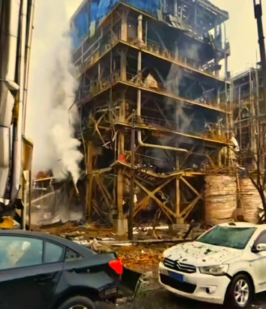 山西河津一化工厂突发爆炸 当地应急局:已致一死一伤