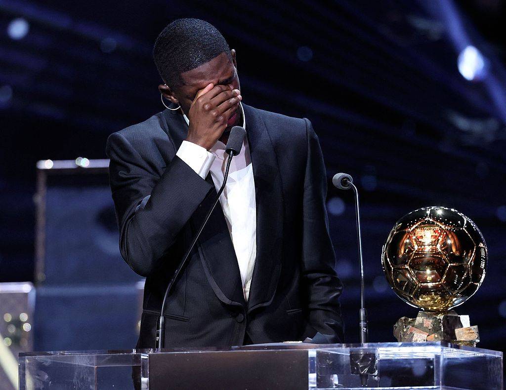 首次获奖<strong></p>
<p>虚拟币卖钱</strong>!官方:28岁法国前锋登贝莱荣膺2025年金球奖