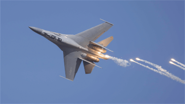 过于落后可以展示？歼20大方展示<strong></p>
<p>虚拟币提款</strong>，“野兽模式”强压F35一头