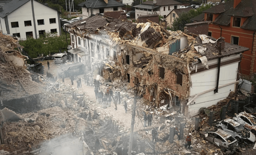 俄罗斯杀红眼了<strong></p>
<p>带虚拟币</strong>,乌克兰被连炸12个小时,泽连斯基誓言血债血偿!