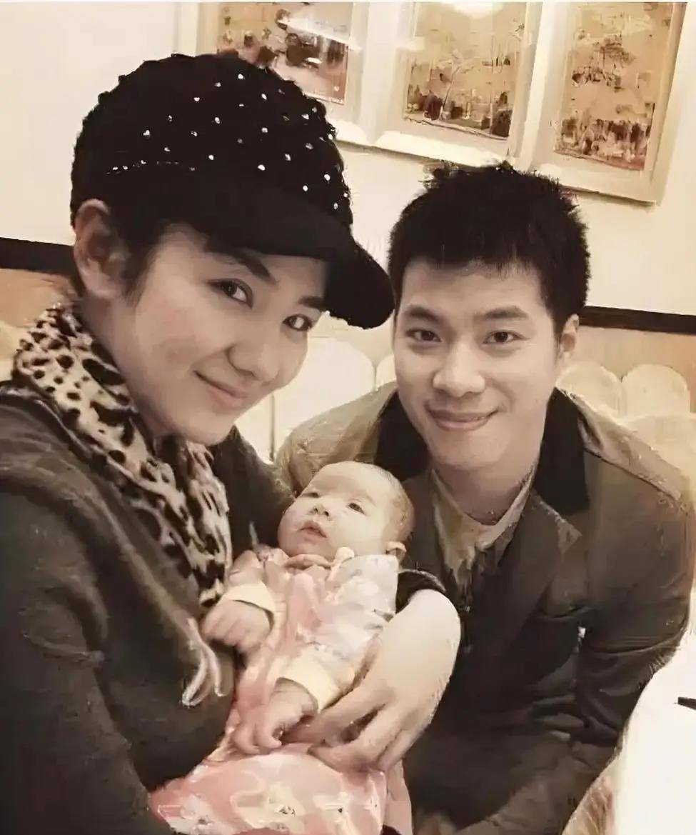 罗霖被家暴17年<strong></p>
<p>带虚拟币</strong>，蓝洁瑛遭性侵暴力还被围观！女明星的暴力事件还有很多