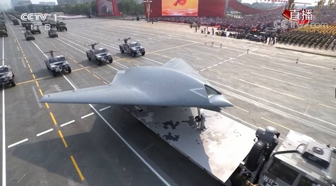 攻击-21正式登场：076与福建舰联手<strong></p>
<p>3Q虚拟币</strong>，开启电磁弹射无人机时代