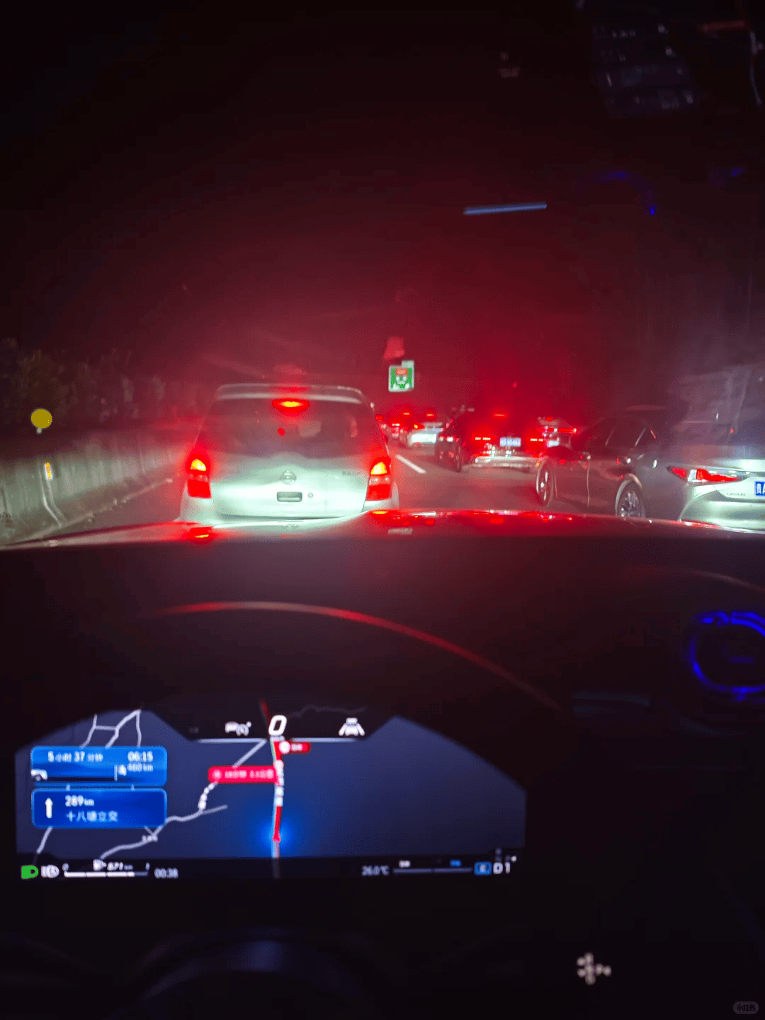 “不亚于春节回家”!凌晨5点<strong></p>
<p>3Q虚拟币</strong>,深圳有人已经堵在路上……