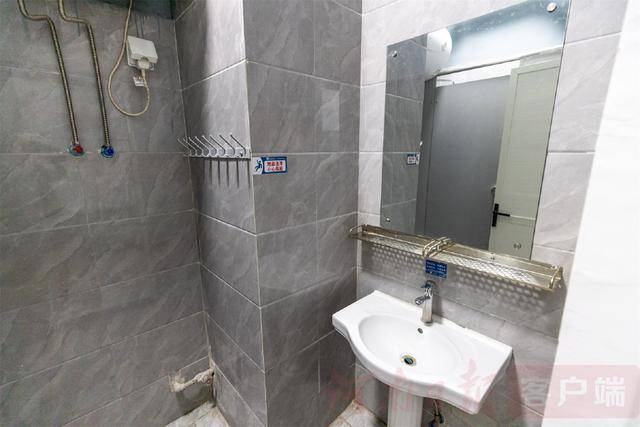 从8人间到夫妻房<strong></p>
<p>虚拟币流量</strong>，郑州富士康员工幸福安居“进行时”