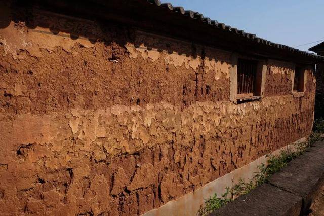 没人住的房子<strong></p>
<p>MM虚拟币</strong>,为什么会“老”得特别快?