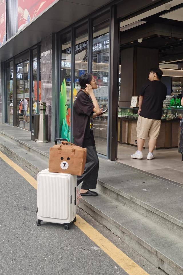 3900美元<strong></p>
<p>MM虚拟币</strong>,金价再突破!黄金周深圳“旅游+淘金”火了