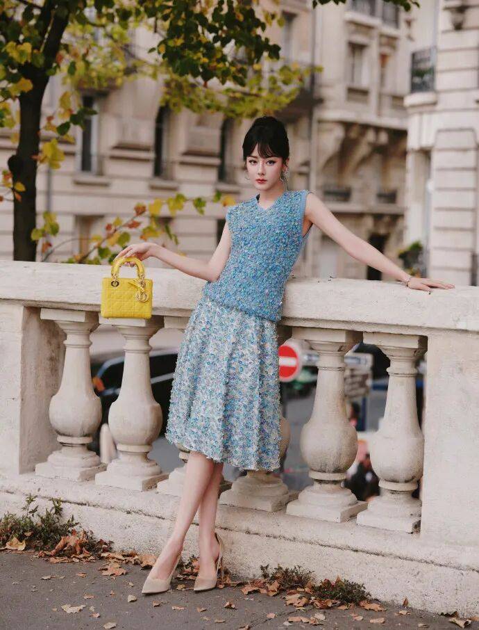 时装周上的女明星<strong></p>
<p>MM虚拟币</strong>，秋冬氛围感一键封顶！