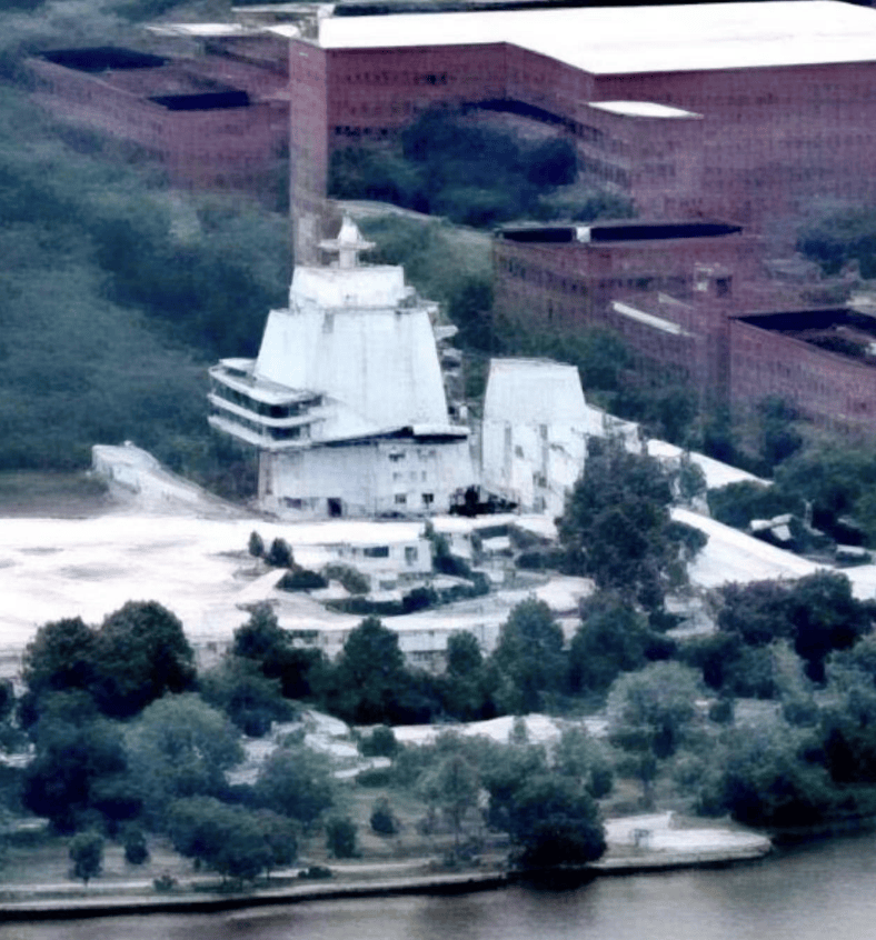 谜一样的舰岛！中国12万吨核航母外形曝光<strong></p>
<p>虚拟币取缔</strong>，比美国福特号更先进？