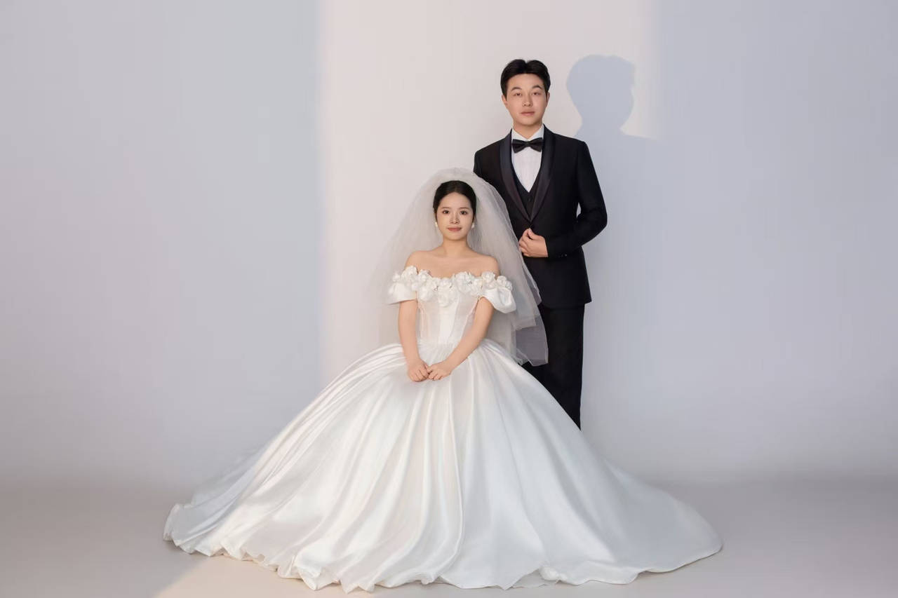 那个让老师骄傲的“调皮”班级!30年同学聚会<strong></p>
<p>挖数字货币</strong>,还伴有一封来自贵州的感谢信