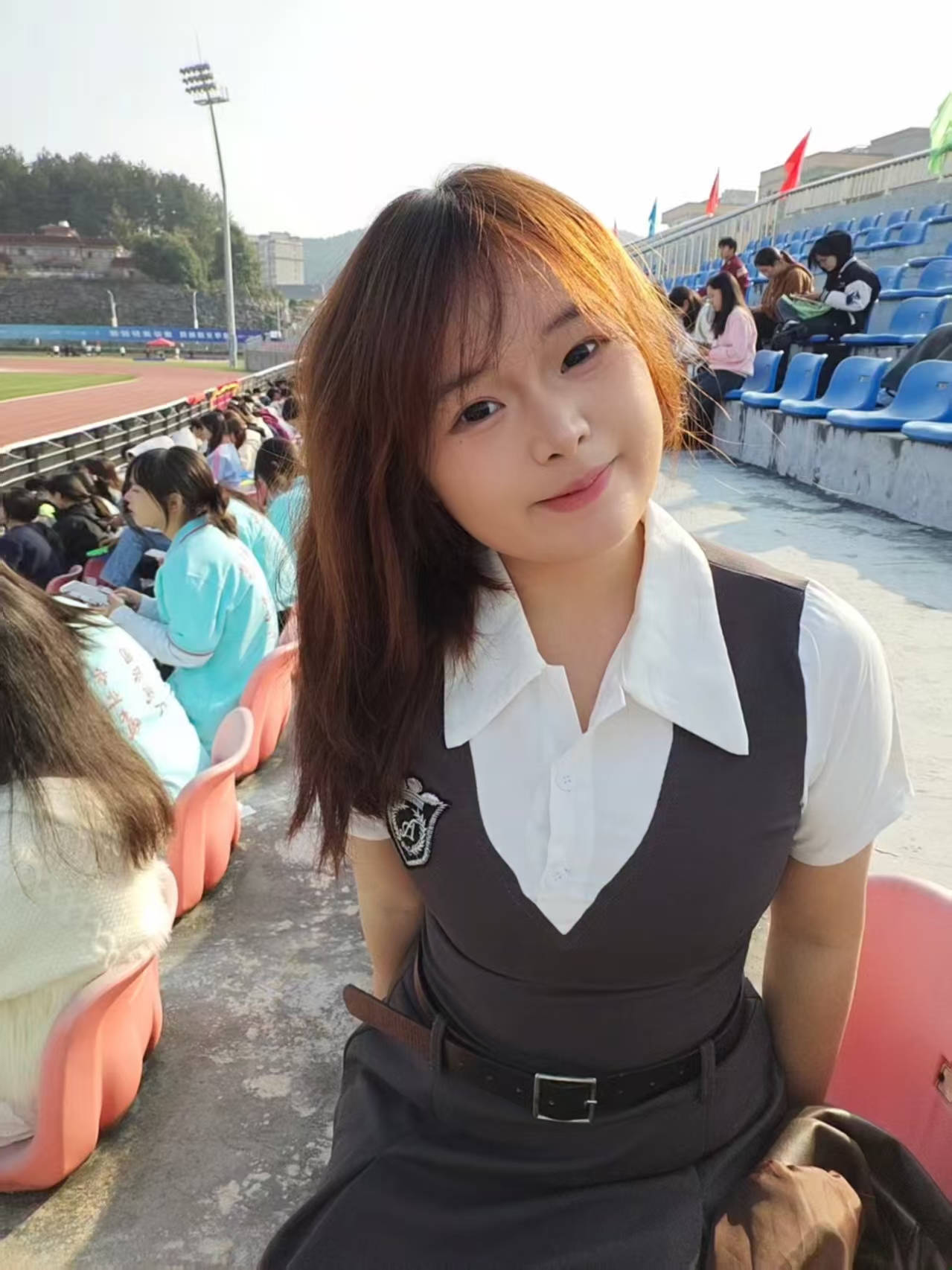 那个让老师骄傲的“调皮”班级!30年同学聚会<strong></p>
<p>挖数字货币</strong>,还伴有一封来自贵州的感谢信