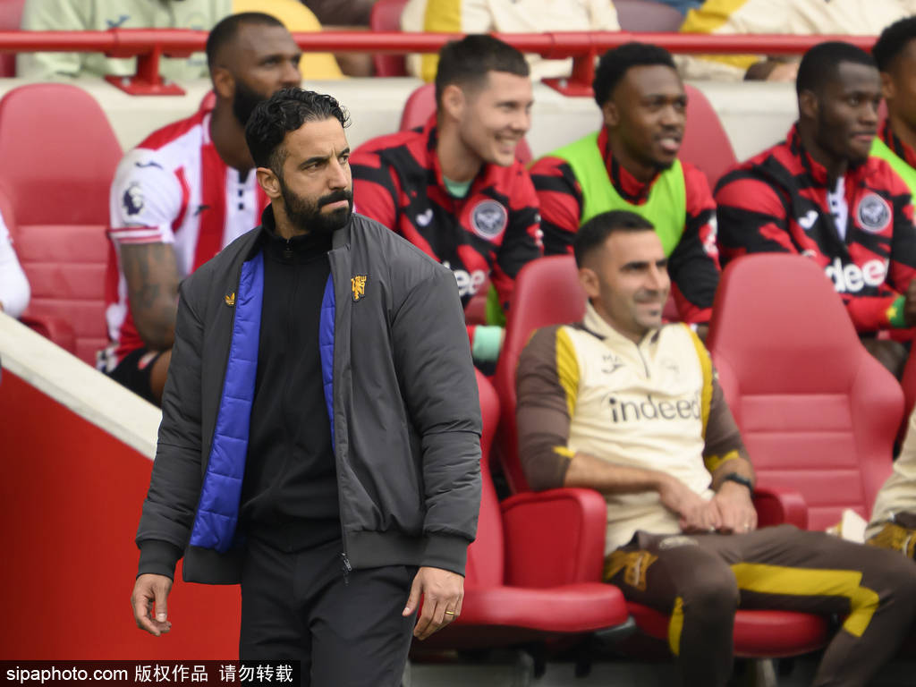 魔迷天塌了<strong></p>
<p>有哪些数字货币</strong>?曼联股东拉爵确认:计划给阿莫林三年时间