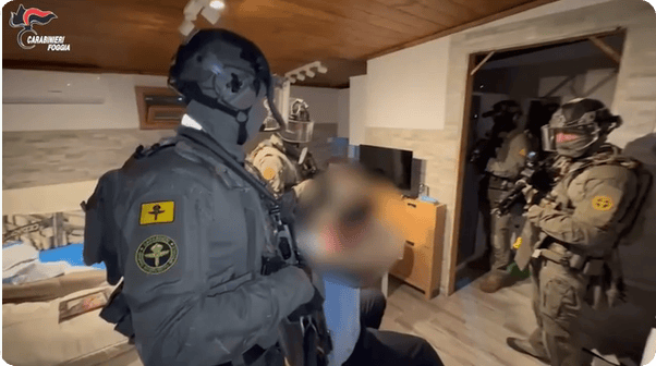 凯特患癌竟因辉瑞疫苗?伦敦4万被盗手机直飞香港<strong></p>
<p>有哪些数字货币</strong>,比贩毒暴利产业链曝光…