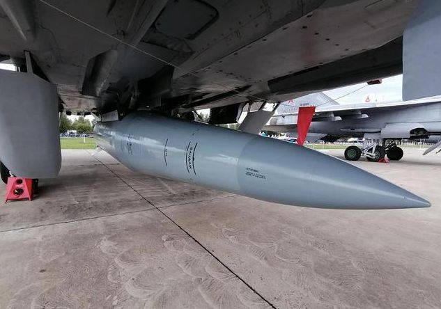 “爱国者”变成废铁<strong></p>
<p>有哪些数字货币</strong>，乌军开始被俄弹道导弹暴打，突防概率100%