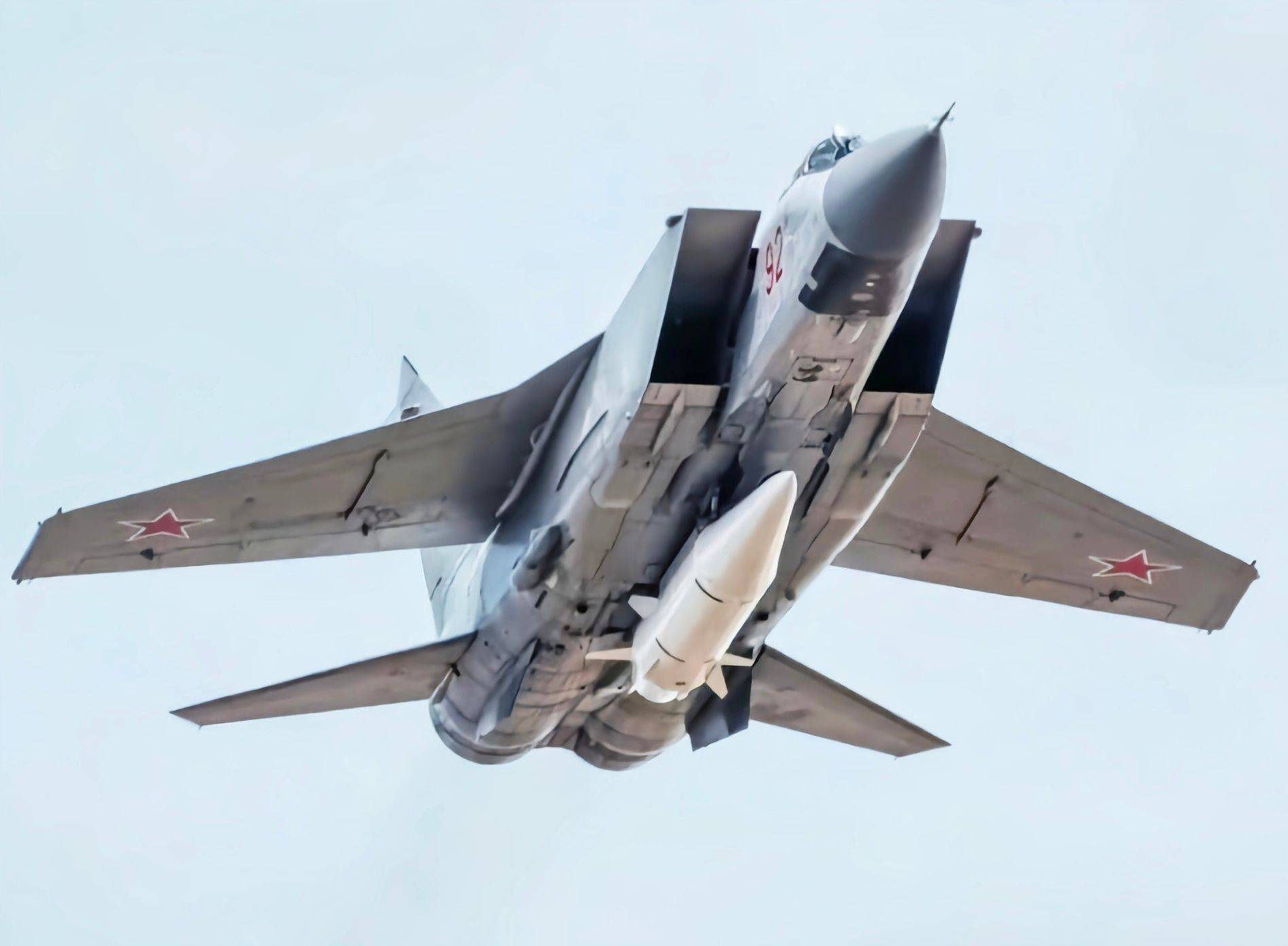 “爱国者”变成废铁<strong></p>
<p>有哪些数字货币</strong>，乌军开始被俄弹道导弹暴打，突防概率100%