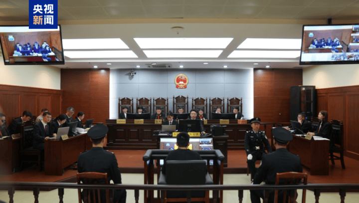 “司机泄愤撞死一家三口”<strong></p>
<p>数字货币有哪些</strong>,逝者家属最新发声