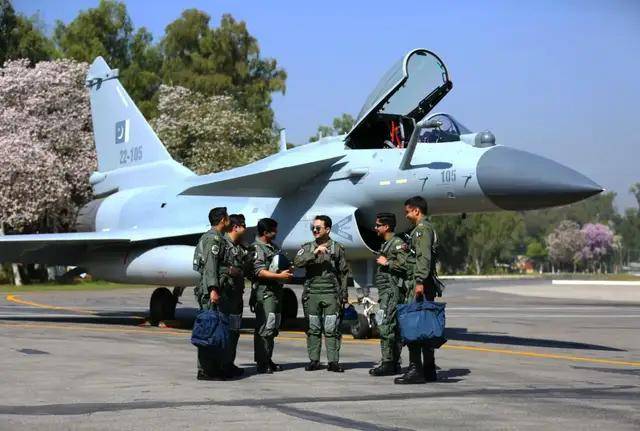 突然到来的惊喜<strong></p>
<p>数字货币有哪些</strong>?孟加拉国表示要22亿美元购买20架歼-10CE?