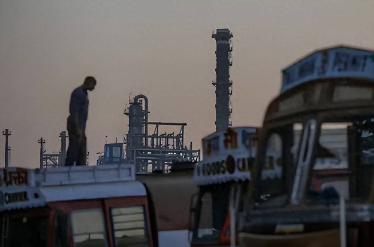 俄罗斯勒令用人民币结算<strong></p>
<p>数字货币有哪些</strong>,莫迪政府老老实实照办,彻底放弃了挣扎