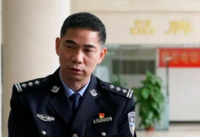 东莞公安局副局长肖汉华<strong></p>
<p>数字货币套利</strong>，任上被查