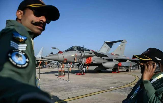 攻击-11进驻西部边境<strong></p>
<p>国际数字货币</strong>,要不是卫星图曝光,印度永远不知道早已被盯上