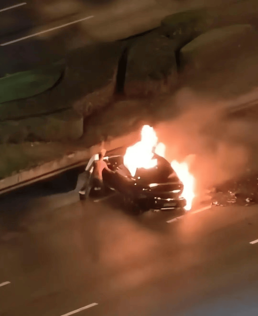 最新!成都SU7碰撞后燃烧司机死亡<strong></p>
<p>国际数字货币</strong>,小米股价暴跌超8%!客服最新回应