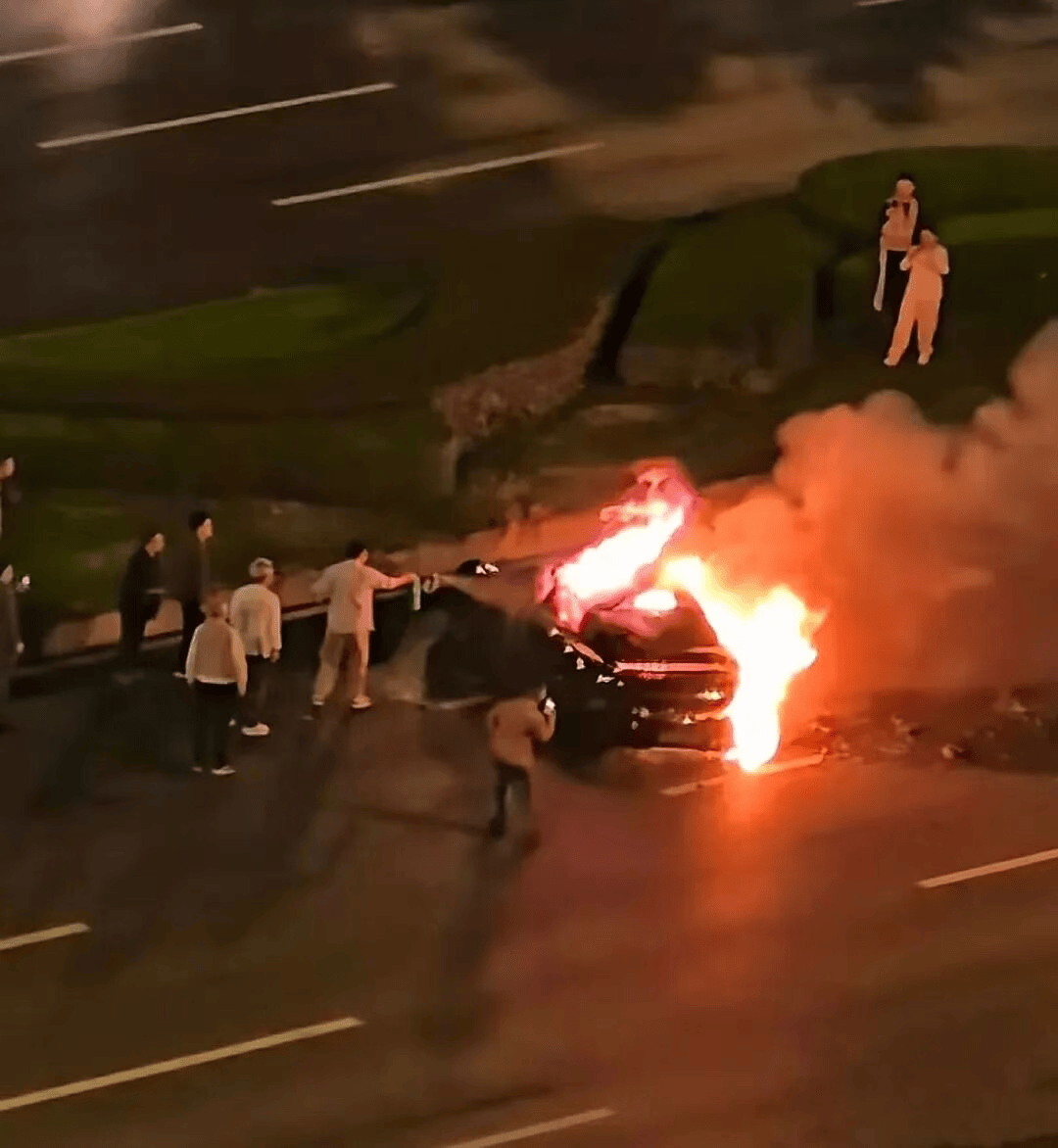 八天三起事故<strong></p>
<p>国际数字货币</strong>!又一小米SU7驾驶员遇难