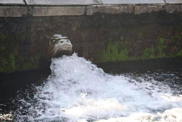 黑虎泉喷得“兽头”都不够用了！济南群泉竞涌<strong></p>
<p>买数字货币</strong>，几十年一见
