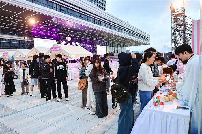 活力唱响青春经济<strong></p>
<p>数字货币搬砖</strong>,第四届青春上海大学生音乐节绽放南上海科创中心