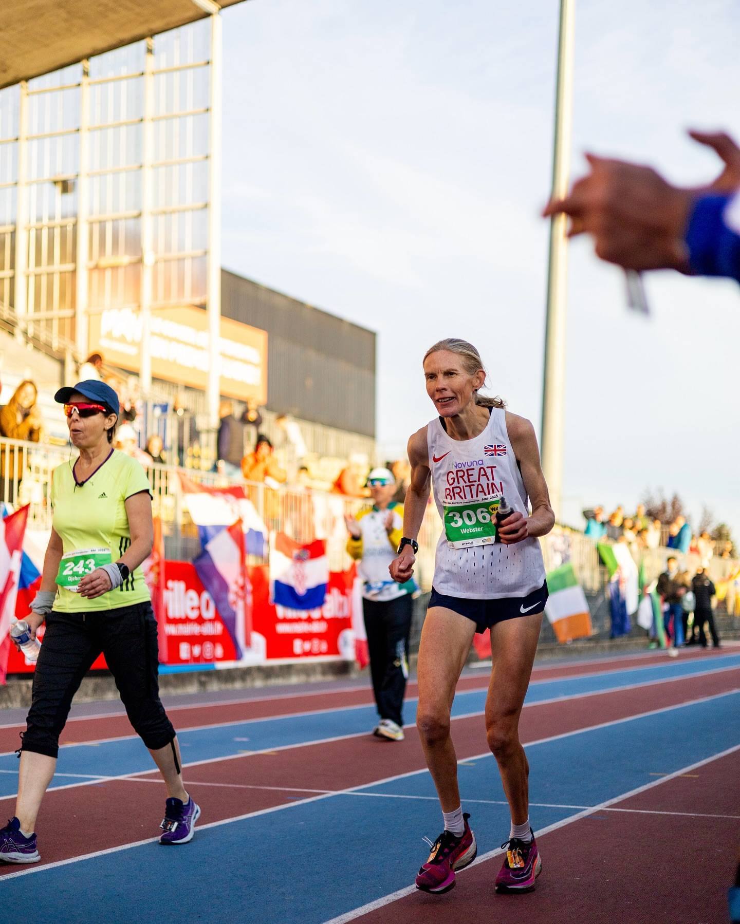 24小时狂奔278.622公里<strong></p>
<p>中国的数字货币</strong>！ 46岁女将打破女子24小时超马世界纪录