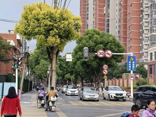 武汉多个小区接连宣布：免费对外开放<strong></p>
<p>中国的数字货币</strong>！