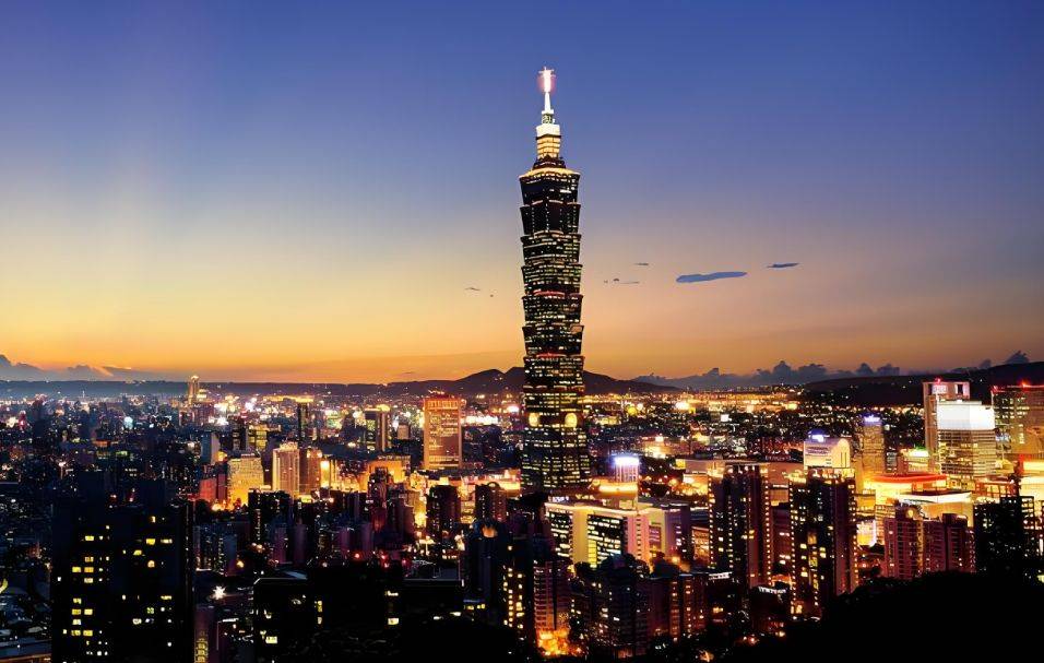 国民党新主席郑丽文<strong></p>
<p>数字货币机</strong>，能在马英九基础上继续推进统一吗？