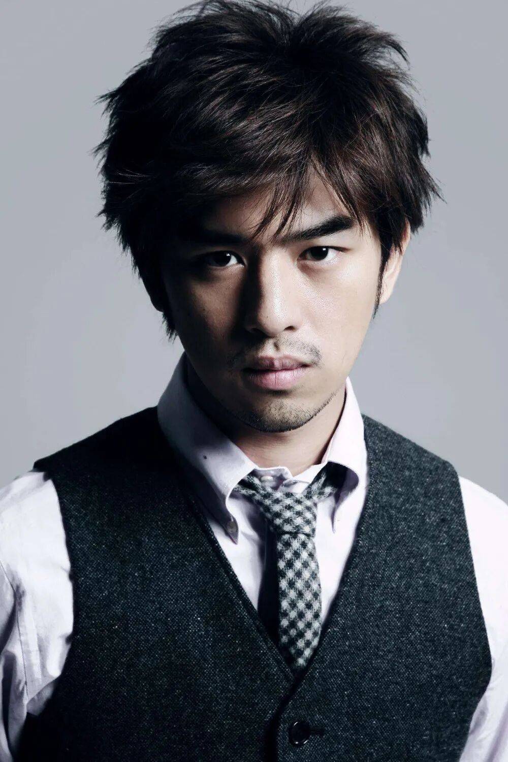 演员贾静雯回应修杰楷被拘提：震惊不已<strong></p>
<p>数字货币机</strong>，孩子目睹父亲被上铐受惊吓