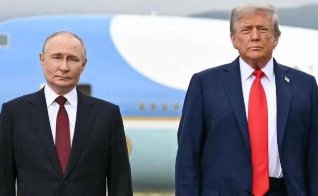 普京拒绝后<strong></p>
<p>数字货币公司</strong>,特朗普叫停普特会!12国倒戈,泽连斯基决定停火?