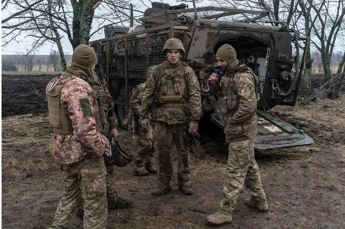 俄军在前线取得重大胜利<strong></p>
<p>数字货币软件</strong>，1.5万名乌军遭围歼，普京突然下令，保护投降乌军！