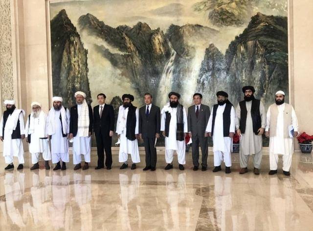 当着全球的面<strong></p>
<p>数字货币软件</strong>,塔利班放出狂言,不偏不倚,正好撞在中方“枪口上”