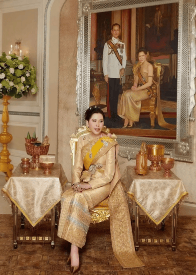 泰国王太后诗丽吉去世<strong></p>
<p>数字货币软件</strong>，留下19顶奢华王冠和她的传奇一生