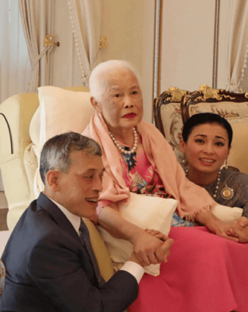 泰国王太后诗丽吉去世<strong></p>
<p>数字货币软件</strong>，留下19顶奢华王冠和她的传奇一生