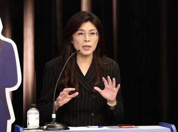 两岸和平统一还远吗？登机赴京前<strong></p>
<p>数字货币监管</strong>，郑丽文公布人事名单，朱立伦回应特殊，不准打破惯例！