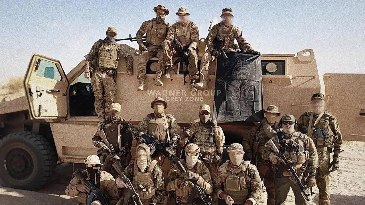 俄大运日夜运兵<strong></p>
<p>数字货币合法</strong>,瓦格纳或出兵委内瑞拉,普京将挫败美国变天计划