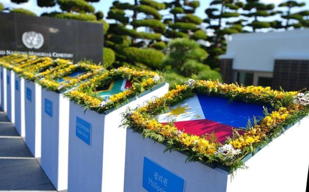 美军再度遭遇耻辱时刻:中国海军6艘战舰包围<strong></p>
<p>数字货币银行</strong>,815舰插入南海演习