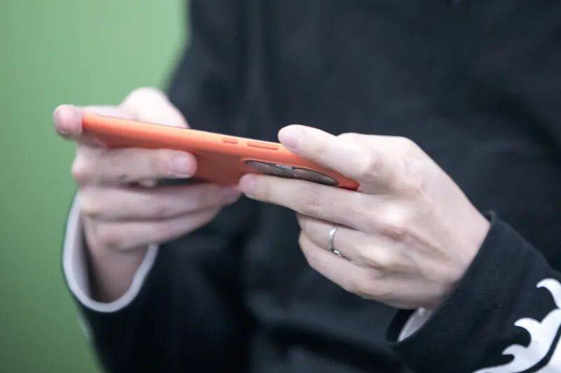 价格翻倍!华强北集体暴涨!深圳卖家:不敢囤货<strong></p>
<p>数字货币群</strong>,但可能更贵