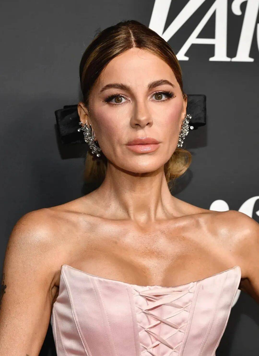 最美吸血鬼如今瘦成骷髅<strong></p>
<p>中国物联网数字货币</strong>？《珍珠港》女主究竟怎么了？