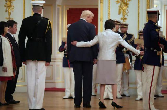 薛领事遭围攻?中方真的怒了<strong></p>
<p>数字货币新闻</strong>,高市早苗没想到:特朗普也翻脸了