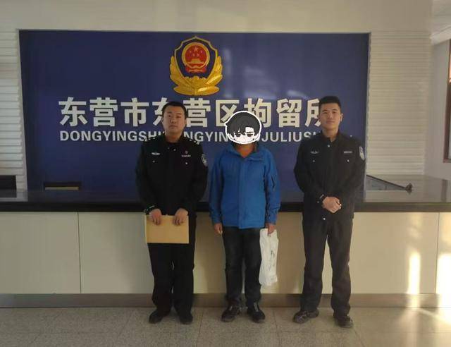 不拔钥匙的代价!男子1分钟“顺”走医院电动车<strong></p>
<p>数字货币新闻</strong>,广饶警方:拘留8日!