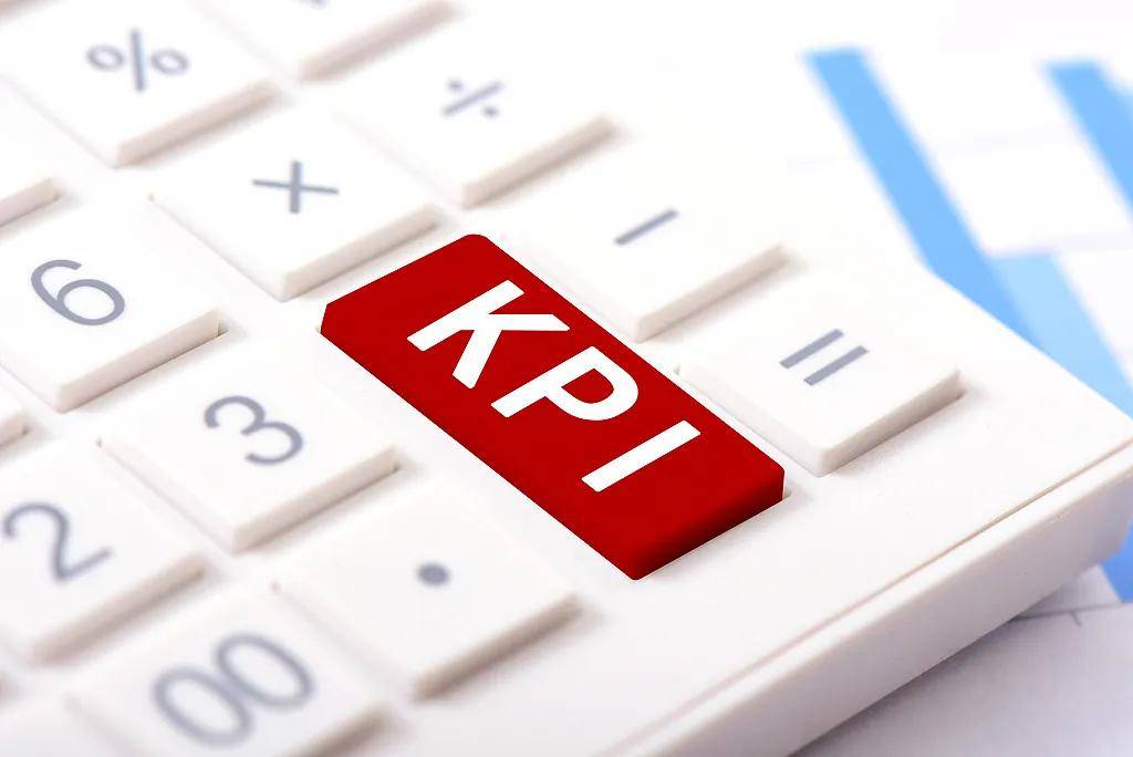 李稻葵：建议未来5年增发10万亿新型城镇化特别国债 直接给到县级政府