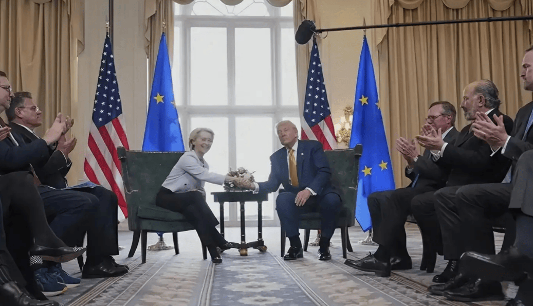 英媒破防<strong></p>
<p>关于数字货币</strong>，驳斥中国人看不起欧洲，像“年老色衰的妃子”不接受被美国“帝王”抛弃