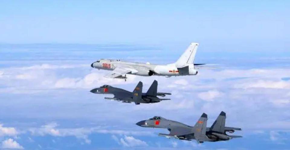 解放军出动多架轰炸机<strong></p>
<p>数字货币央行</strong>，对菲律宾强硬表态