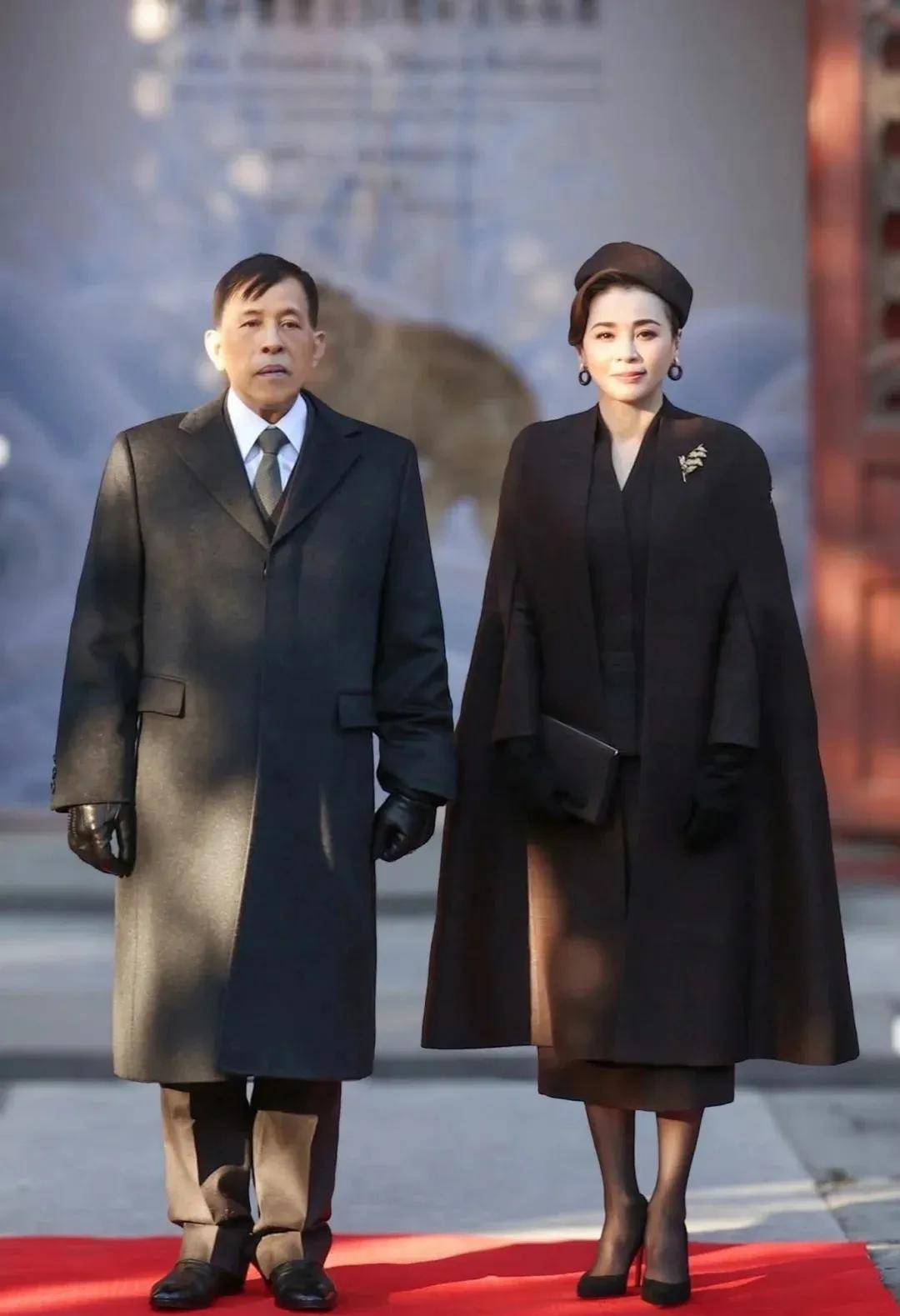 泰国王后访华“穿搭九宫格”出圈<strong></p>
<p>数字货币央行</strong>,隆重珠宝展现用心诚意