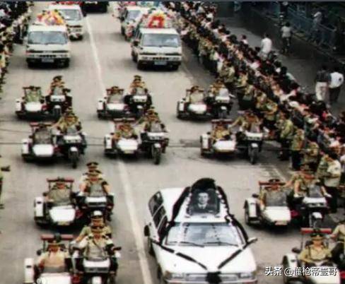 无间道？山西警察中队长抢运钞车<strong></p>
<p>主流数字货币</strong>，被同事百发子弹乱枪击毙