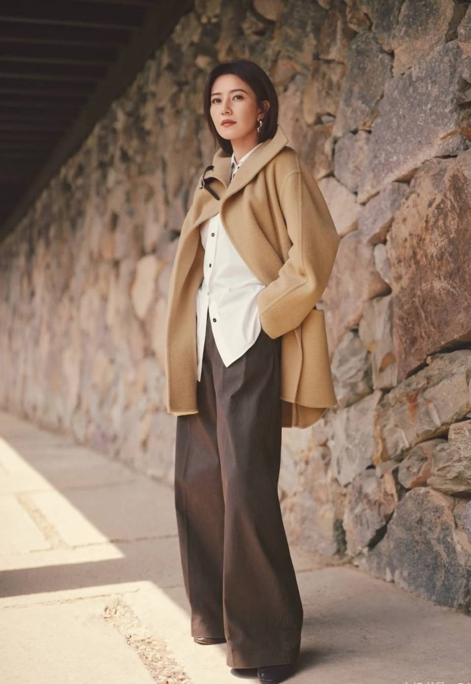 巩俐、梅姨、高圆圆...Power女性冬天少不了一件驼色大衣<strong></p>
<p>数字货币怎么交易</strong>!