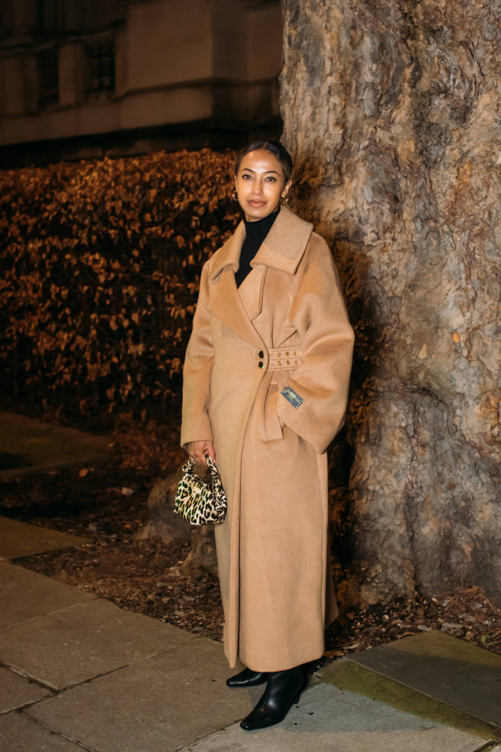 巩俐、梅姨、高圆圆...Power女性冬天少不了一件驼色大衣<strong></p>
<p>数字货币怎么交易</strong>!